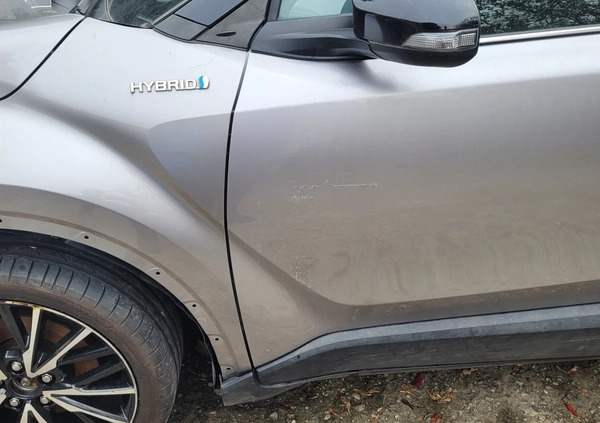 Toyota C-HR cena 67900 przebieg: 48300, rok produkcji 2018 z Warszawa małe 154